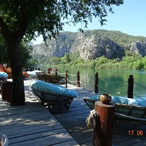  Oda ve Kahvaltı Gaia Koru Türkiye