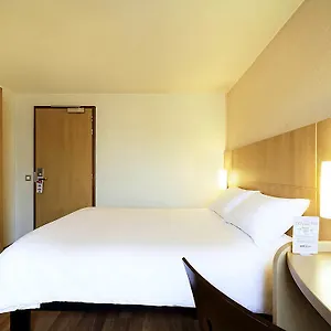 Ibis Tour Eiffel Cambronne 15eme Отель
